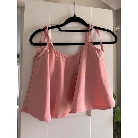 Kortni Jeane Swing Bikini Top - Picture 2 of 4